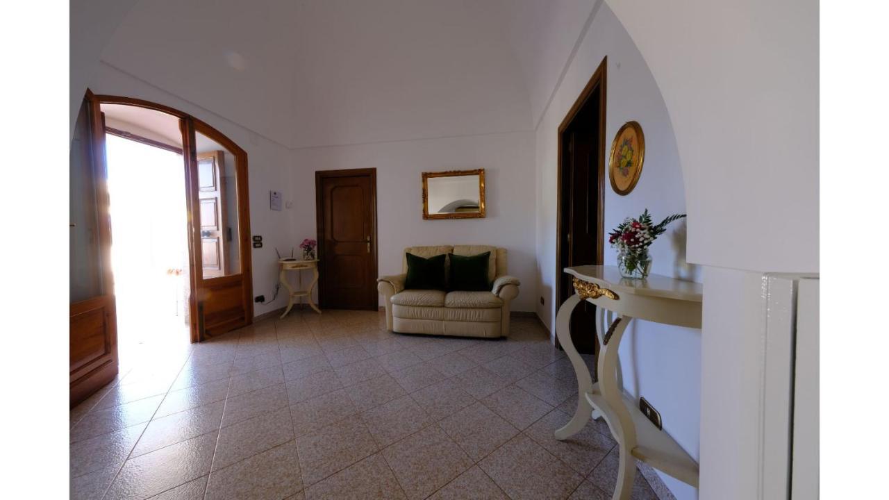 Tenuta Con Due Abitazioni Indipendenti Martina Franca Extérieur photo